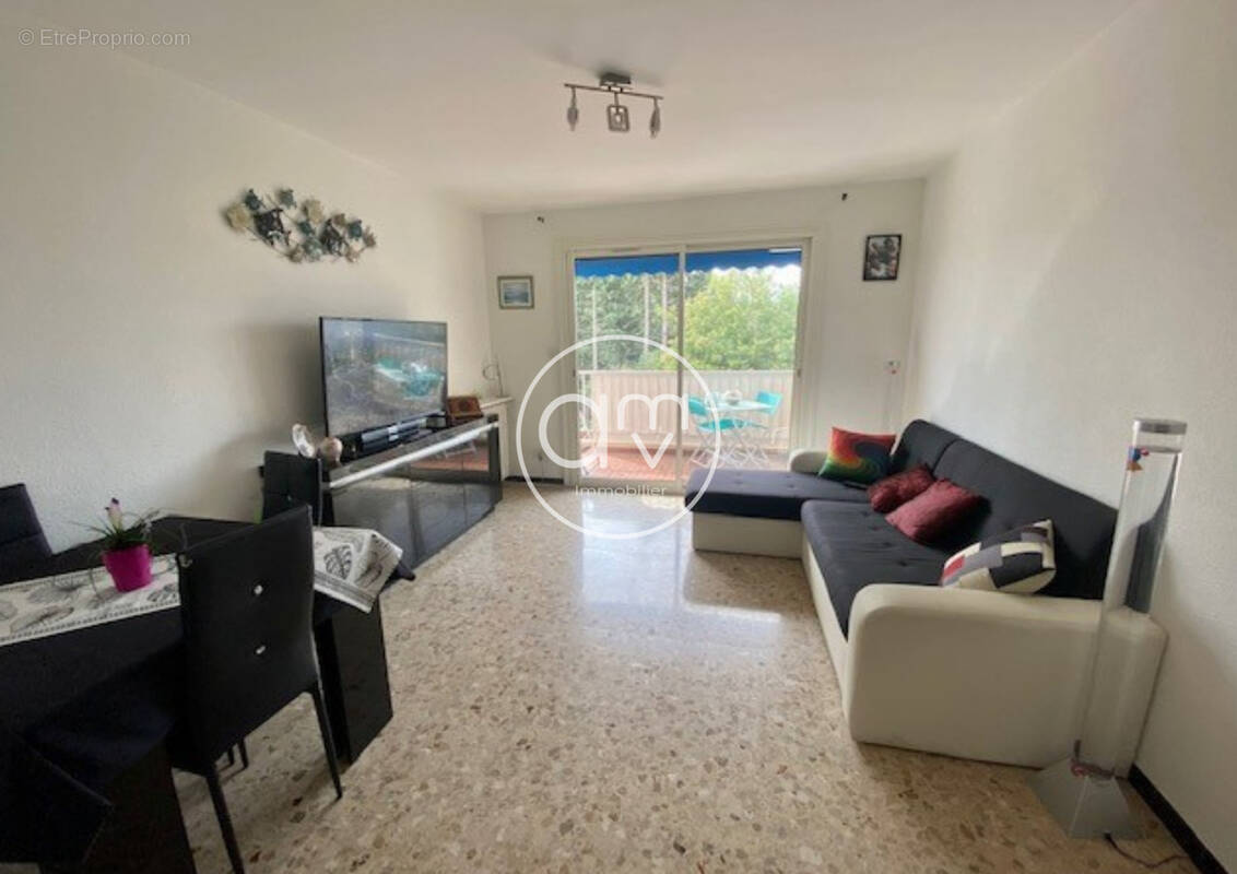Appartement à HYERES