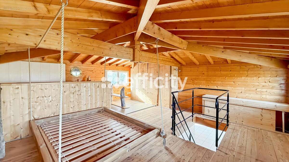 Maison à GUJAN-MESTRAS