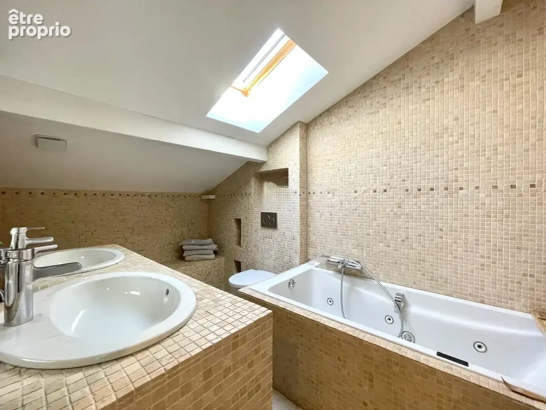 Maison et appartement indépendant - Proche centre ville - photo 13