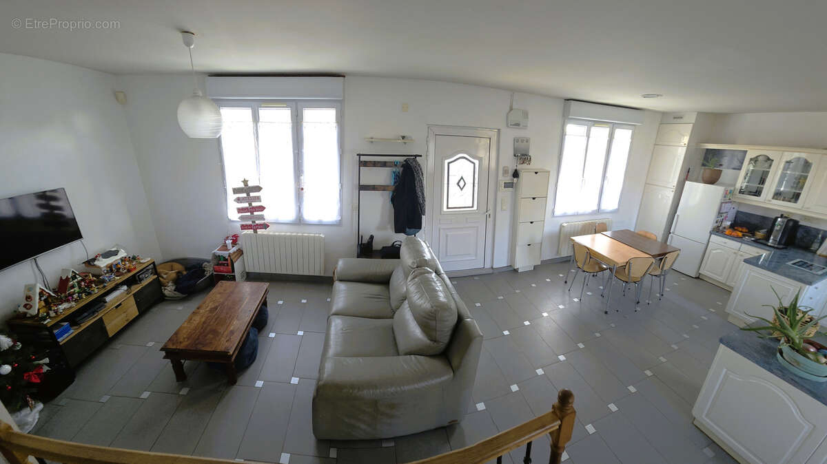 Maison à SAVIGNY-SUR-ORGE