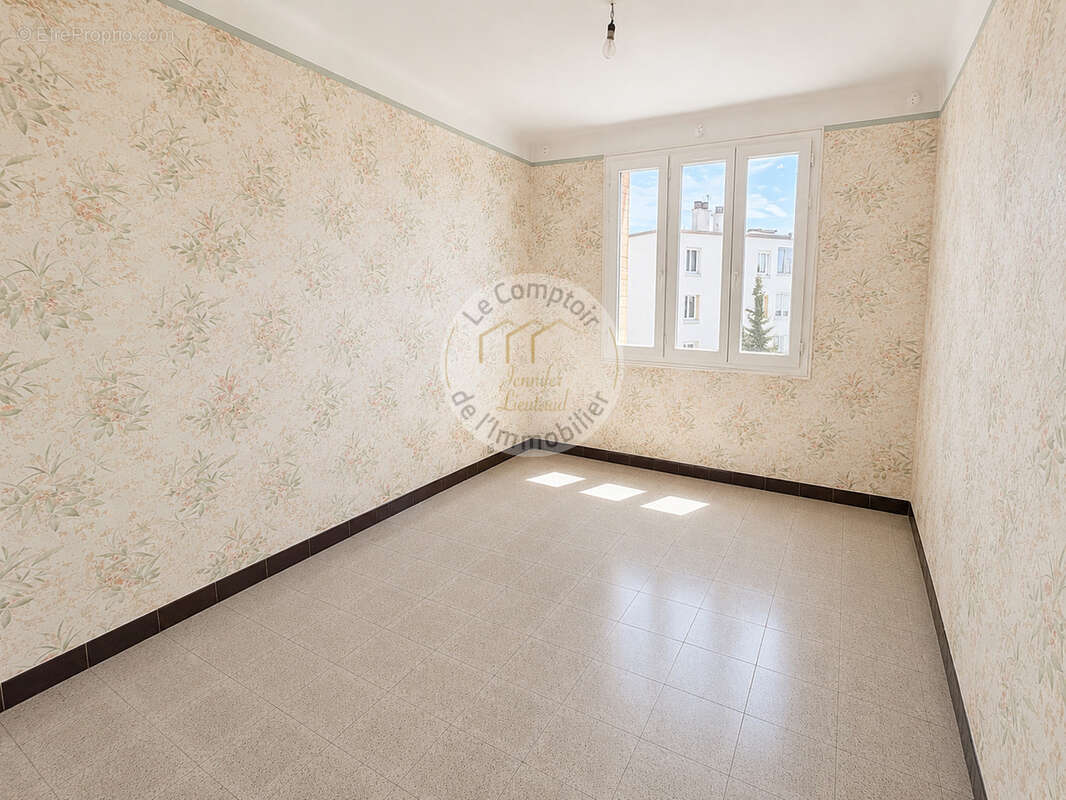 Appartement à MARSEILLE-9E