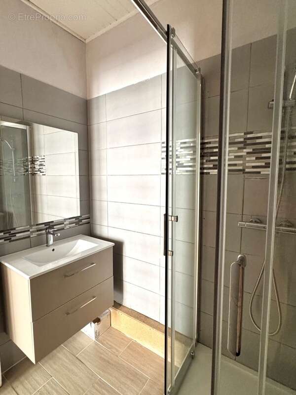 Appartement à MARSEILLE-7E