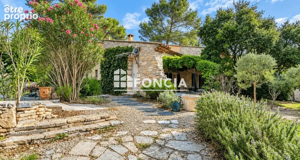 Mas de lauze – rare à la vente : maison de caractère en pierre avec piscine et annexe indépendante - photo 3