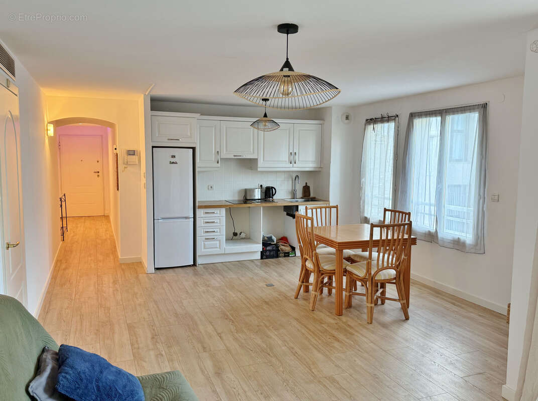 Appartement à SAINT-RAPHAEL