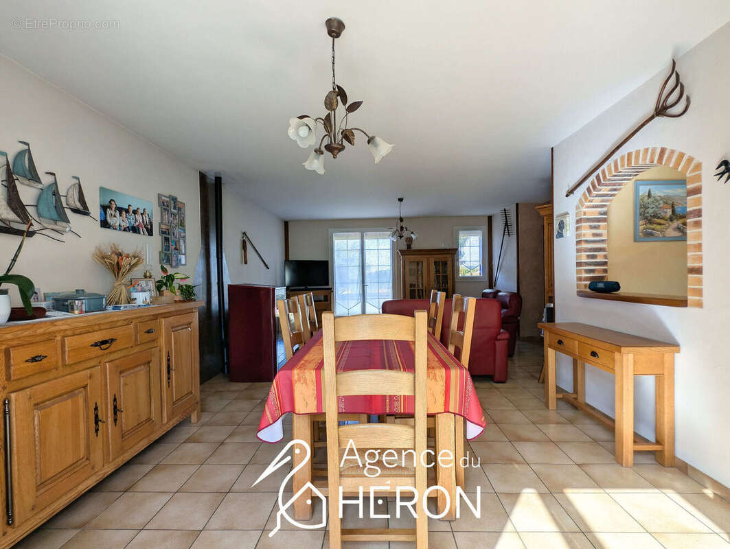 Photo 7 - Maison à VILLEMER