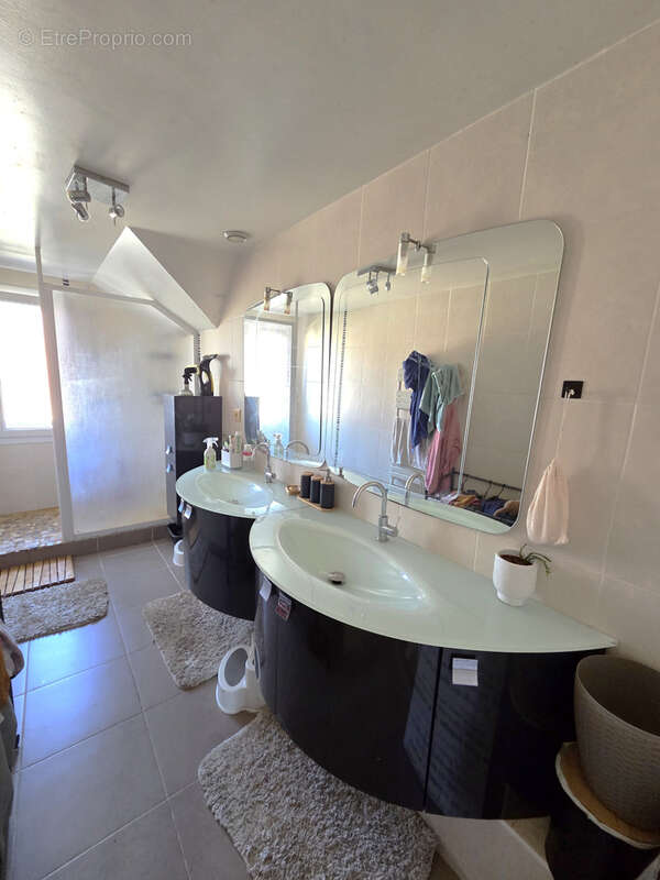 Maison à SAVIGNY-SUR-ORGE