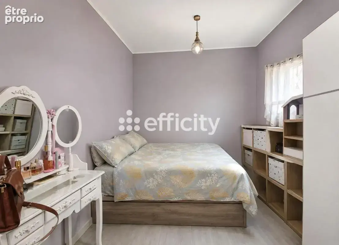 Maison 110 m² à Bondy  - photo 9