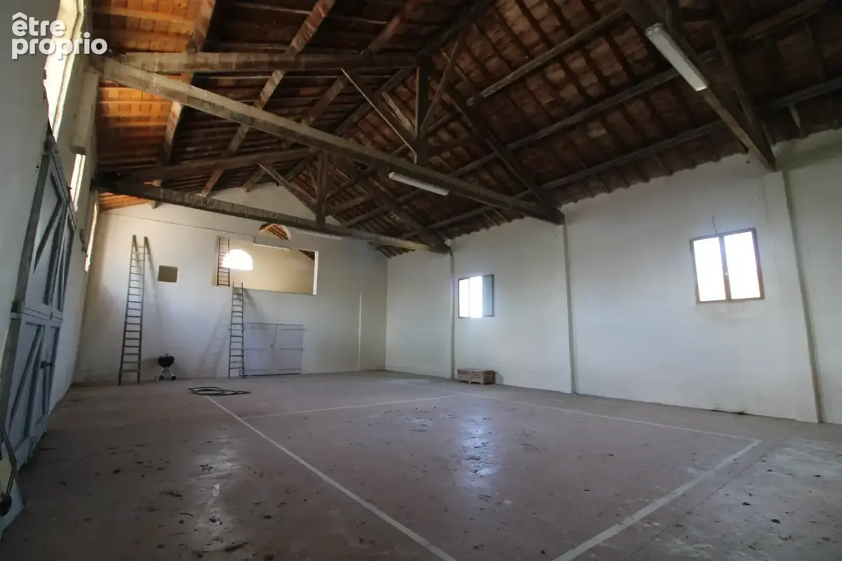 Herault Propriété d'exeption 800m2 sur 400000m2 - photo 132