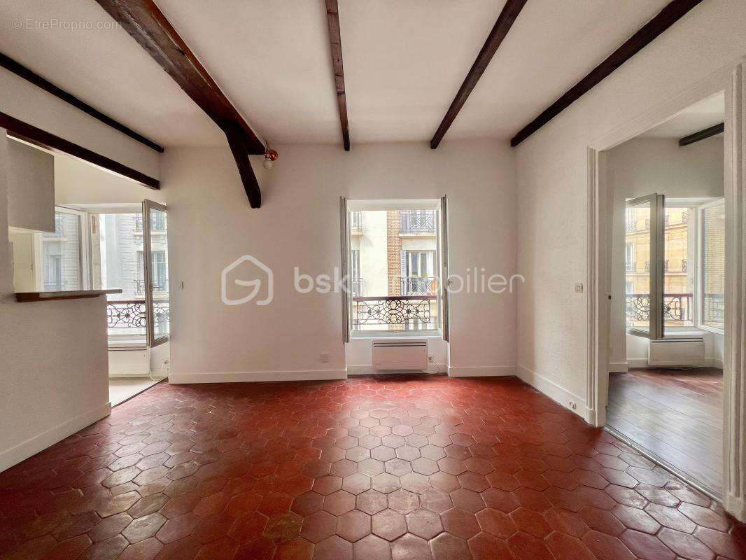 Appartement à PARIS-11E