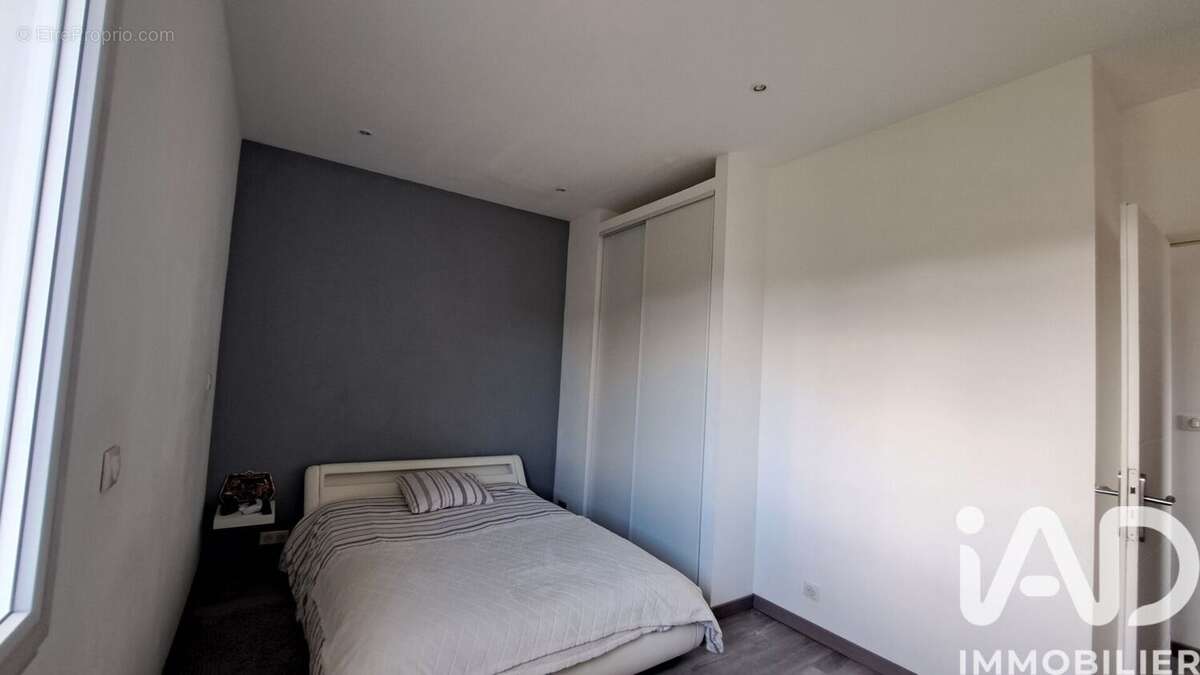 Maison 96 m² à Eclassan  - photo 9