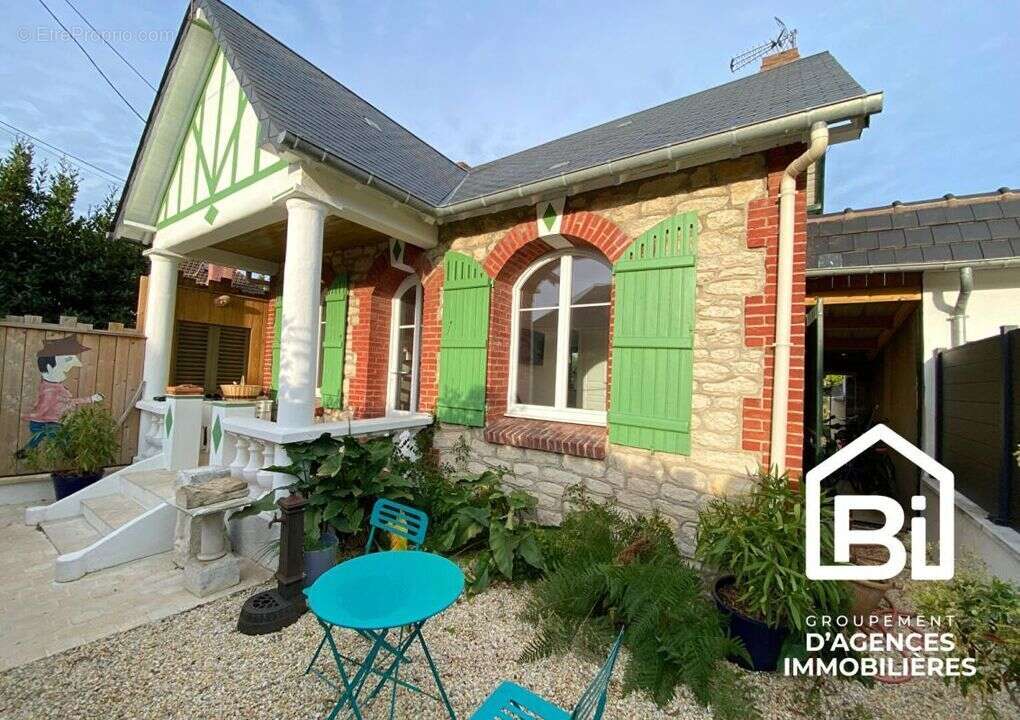 Maison à OUISTREHAM