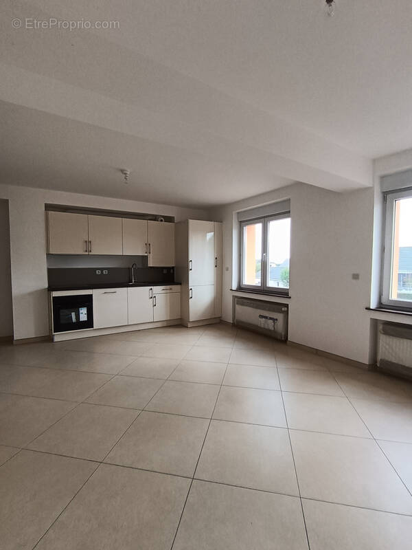 Appartement à COSNES-ET-ROMAIN