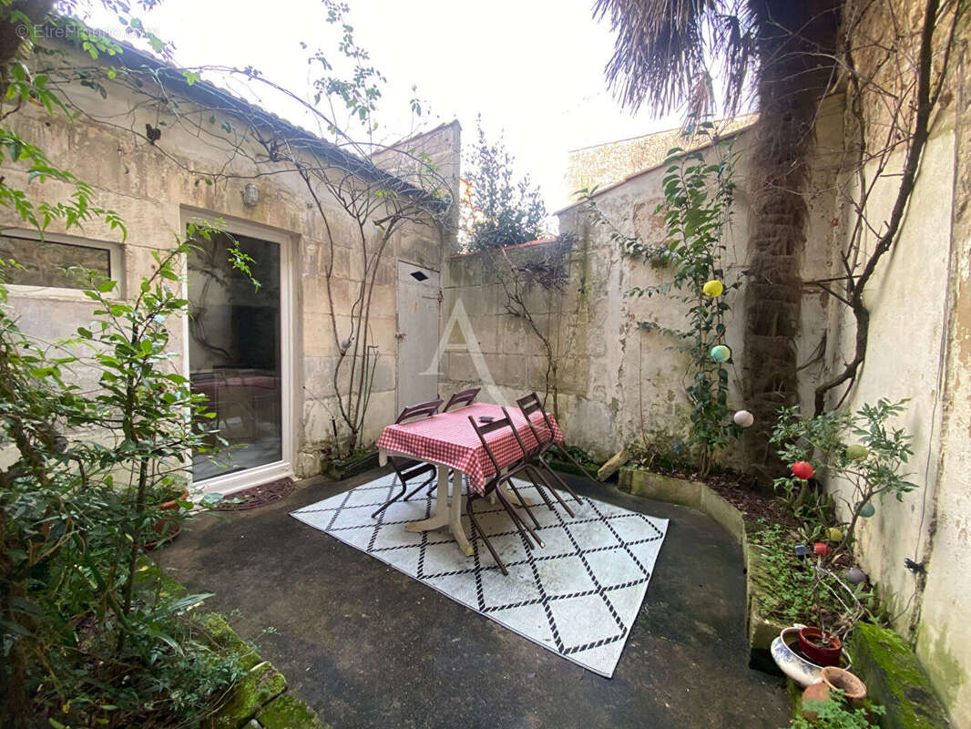 Maison à ROCHEFORT