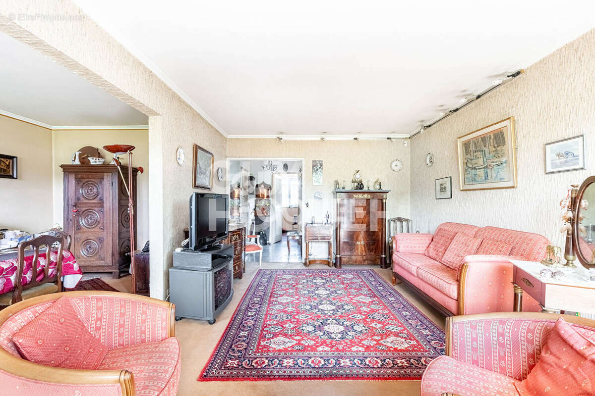 Appartement à ASNIERES-SUR-SEINE