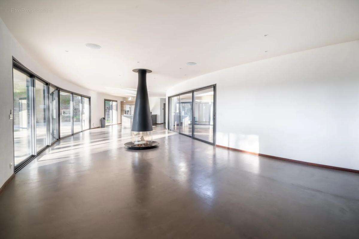 Maison à SAINT-GELY-DU-FESC