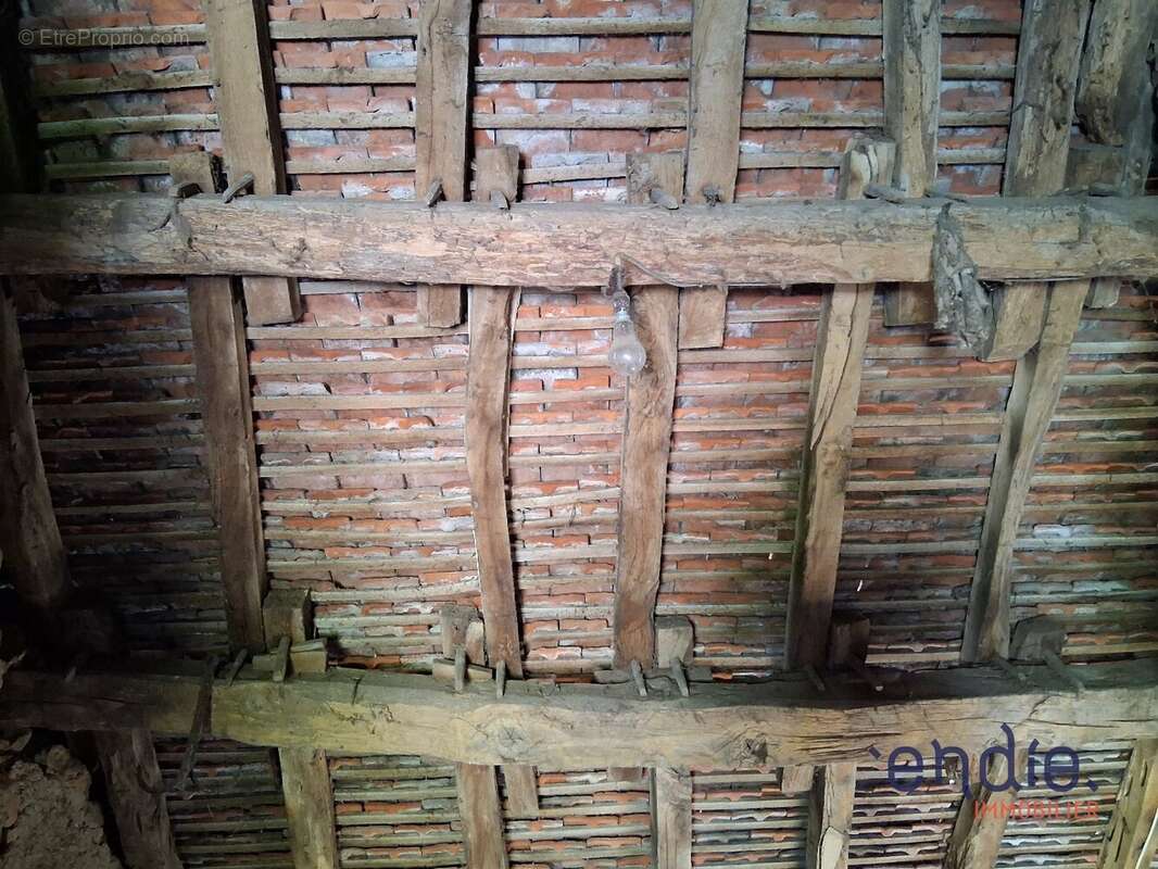 Maison à COULEUVRE