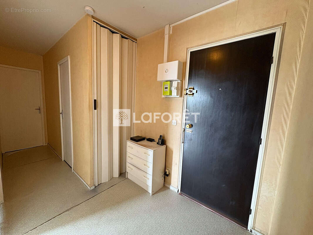 Appartement à LES MUREAUX