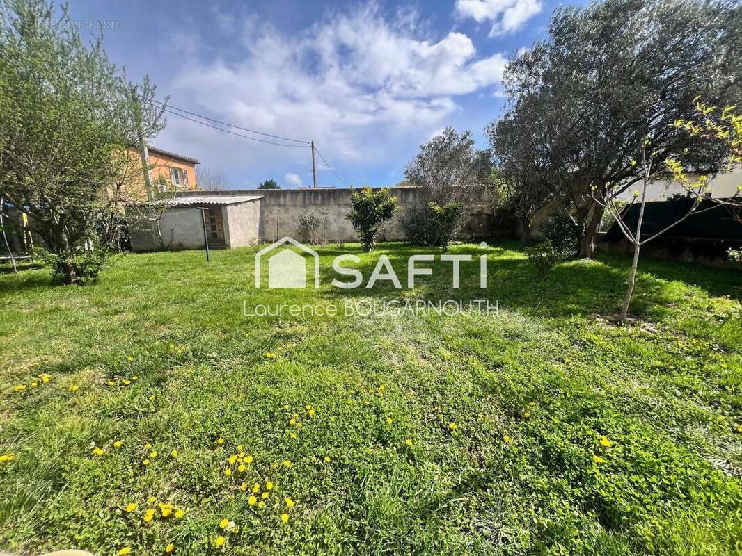 Photo 2 - Maison à ROQUEMAURE