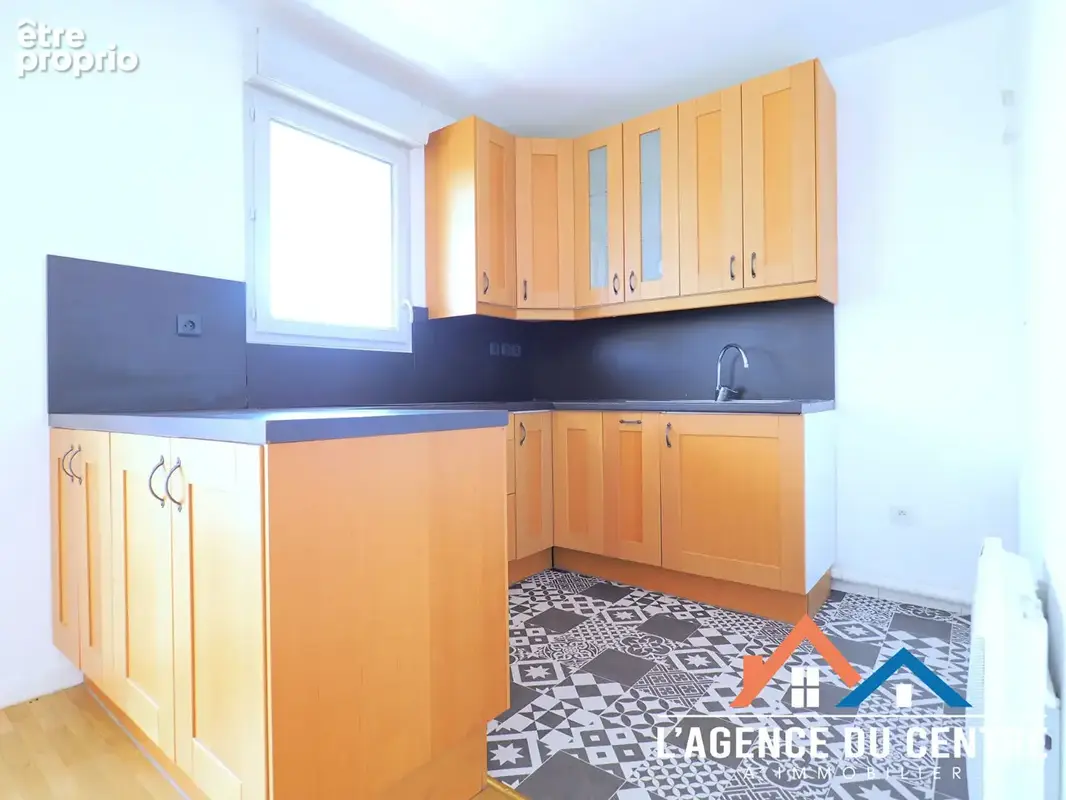 Appartement Proche gare Poissy 3 pièces de 59 m2 - photo 3