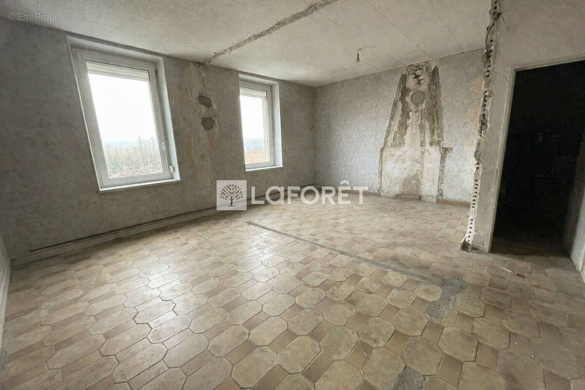 Appartement à HOMECOURT