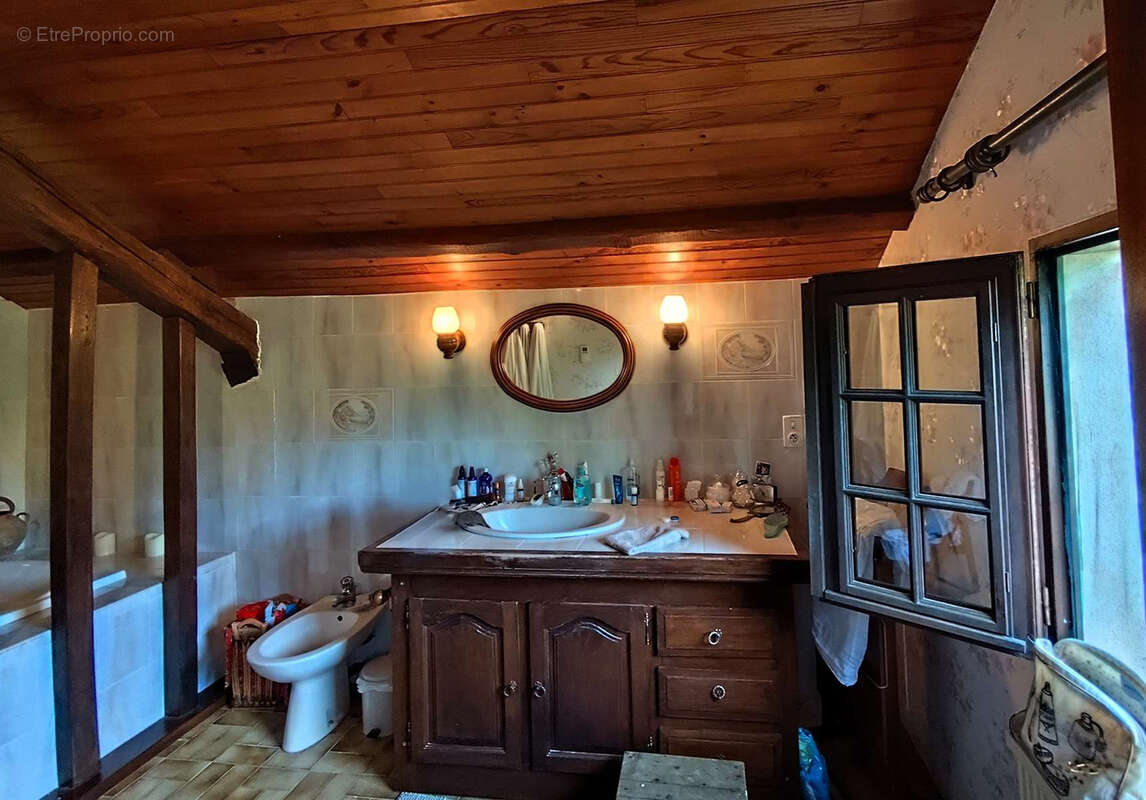 Maison à GEE-RIVIERE