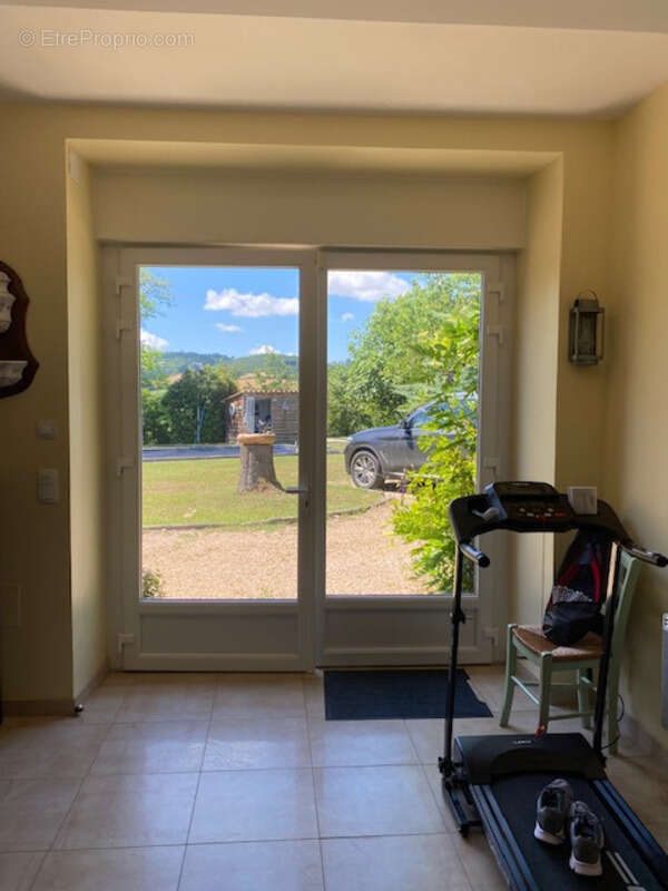 Dpt Tarn (81), à vendre PUYLAURENS maison P9 de 260 m² - Terrain de 5 571,00 m² - photo 18