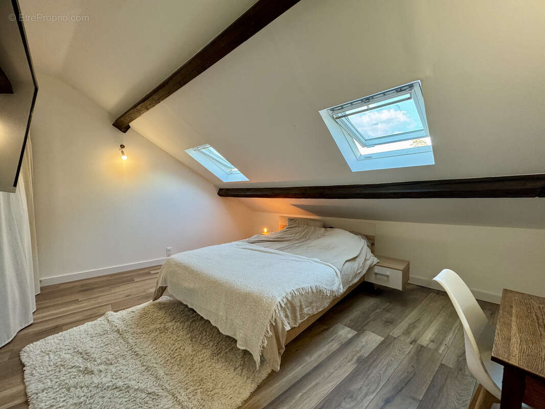 Appartement à AIX-LES-BAINS