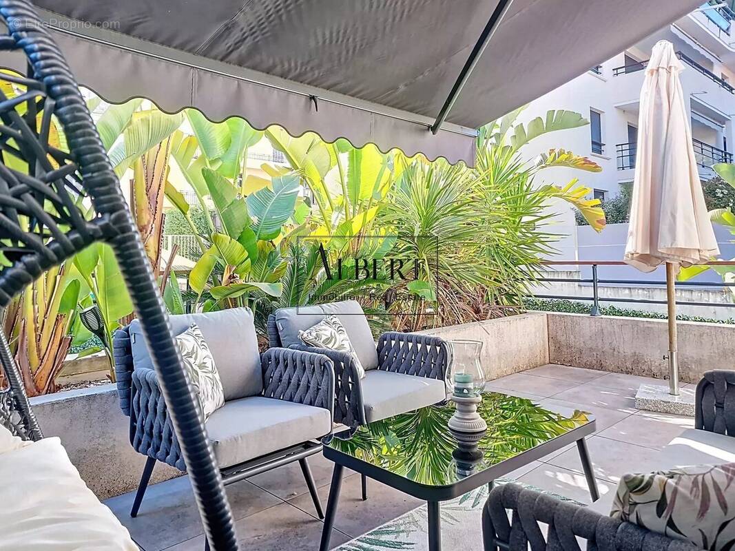 Appartement à CANNES