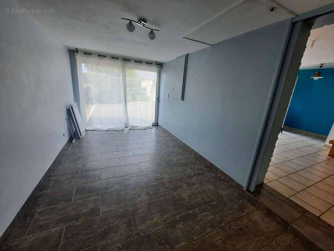 Maison à CINQ-MARS-LA-PILE