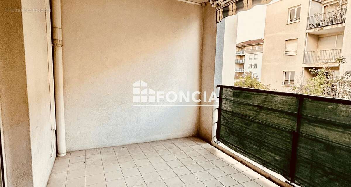 Appartement à VILLEURBANNE