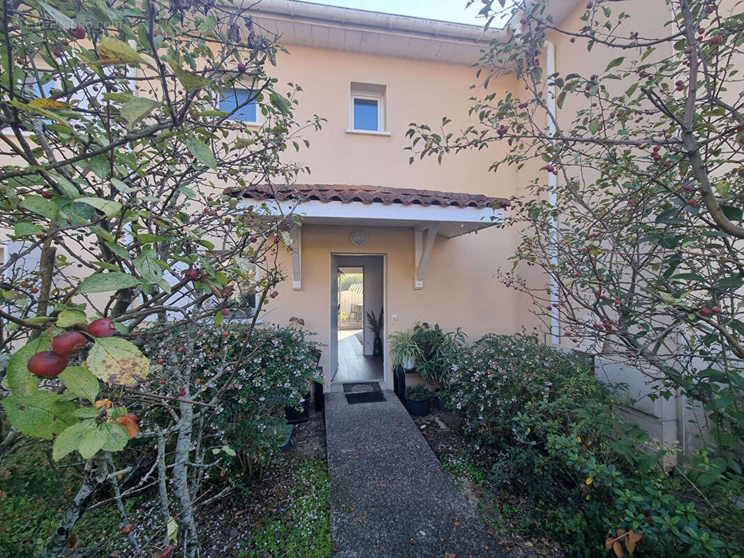 Maison à ONDRES