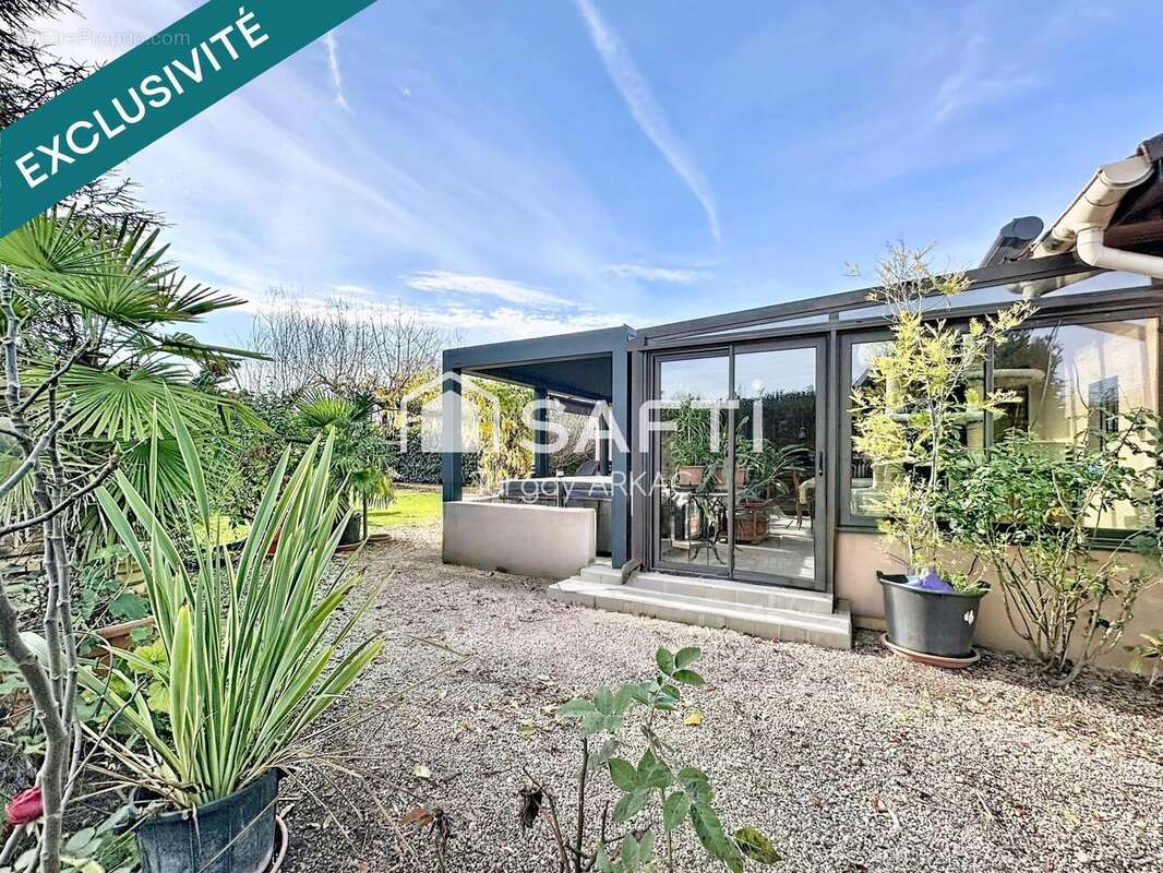 Photo 2 - Maison à LA TOUR-DU-PIN