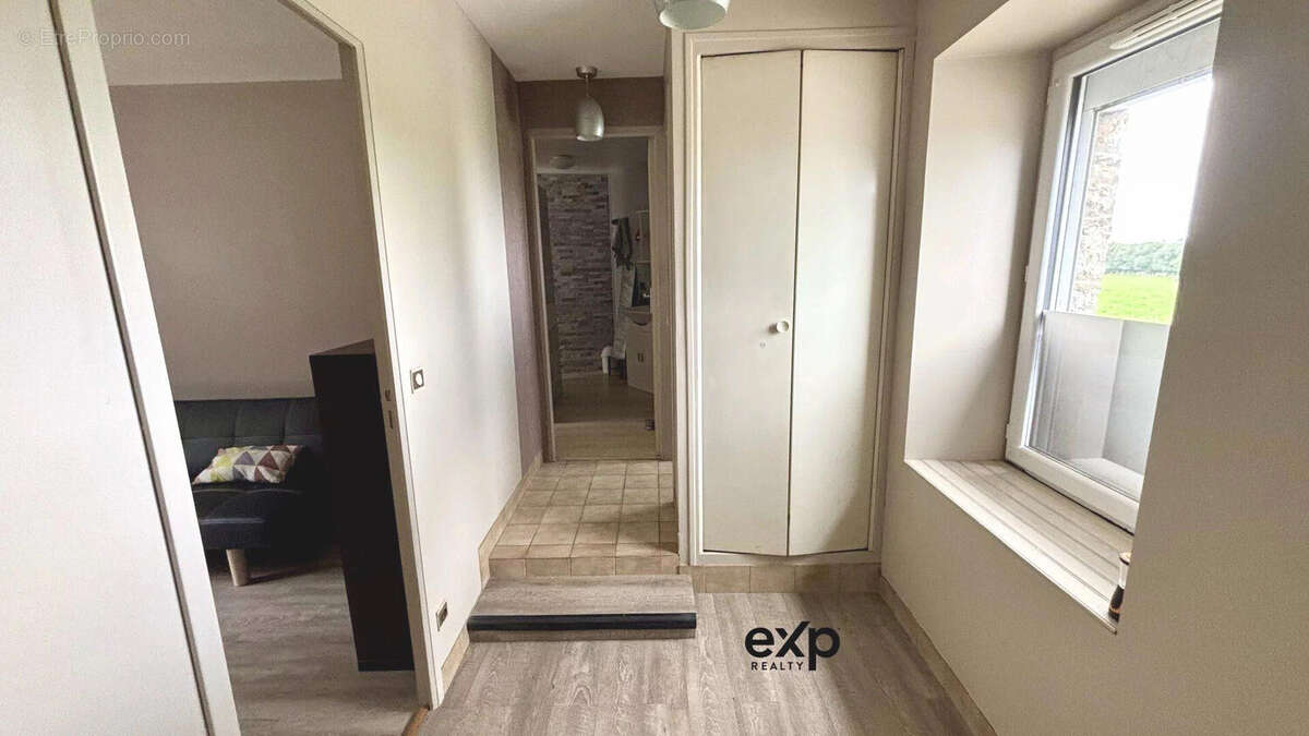 Maison 115 m² à Juvigne  - photo 7