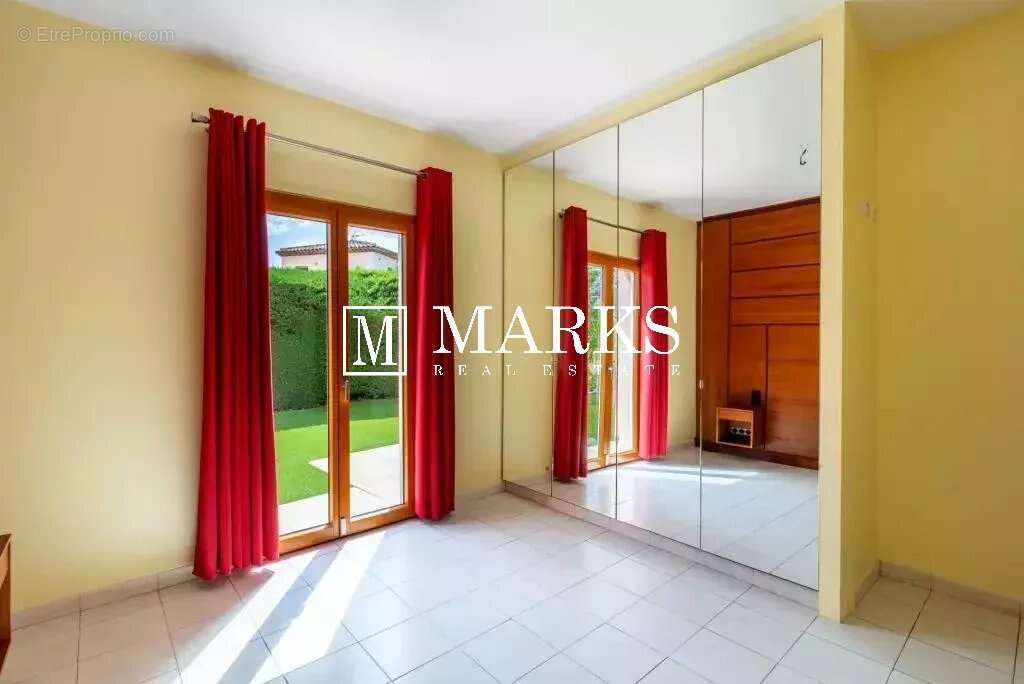 Maison à VILLEFRANCHE-SUR-MER