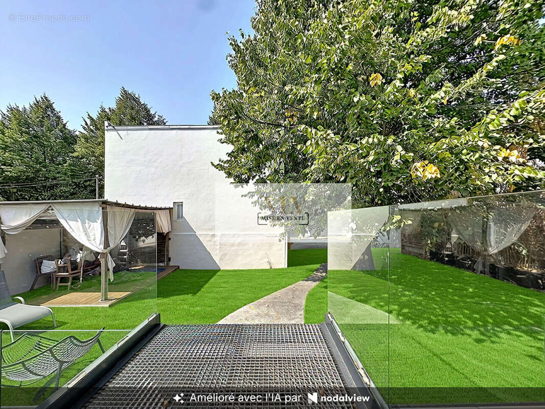 Maison de charme rénovée et agrandie 120 m² - prestations haut de gamme - terrain 293 m² - photo 17