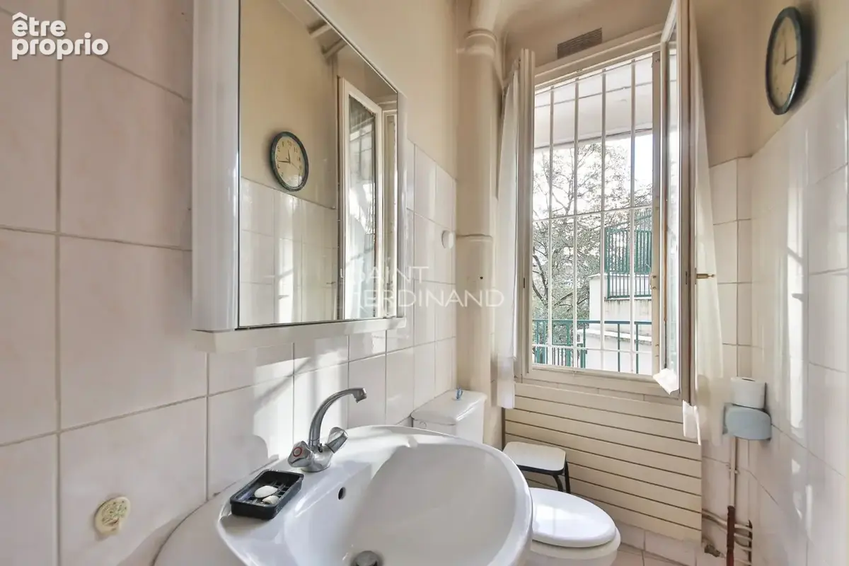 Paris 15. rue du laos/motte picquet - 4 p. traversant - photo 11