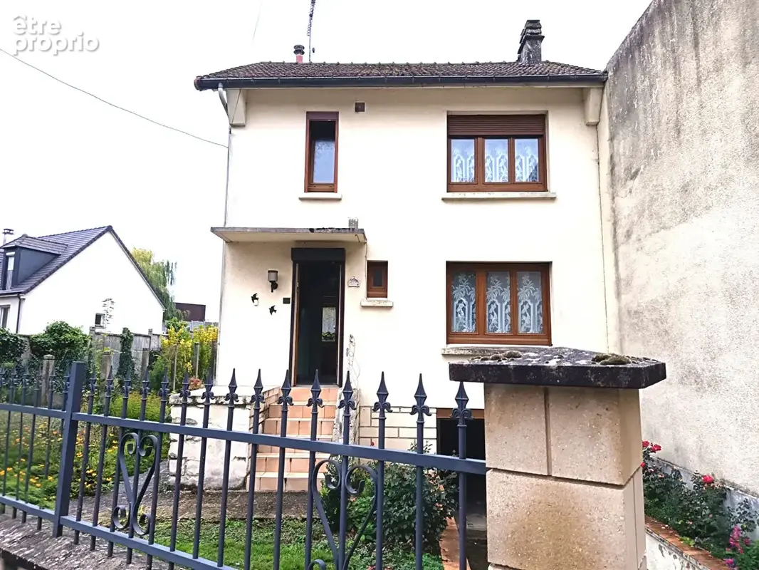 Bohain-en-Vermandois (02110) - photo 1