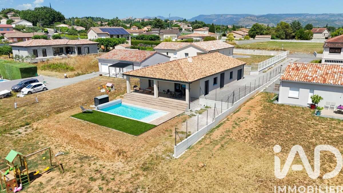 Photo 5 - Maison à SAINT-ETIENNE-DE-FONTBELLON