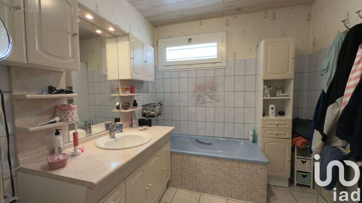 Photo 7 - Maison à MANTES-LA-JOLIE