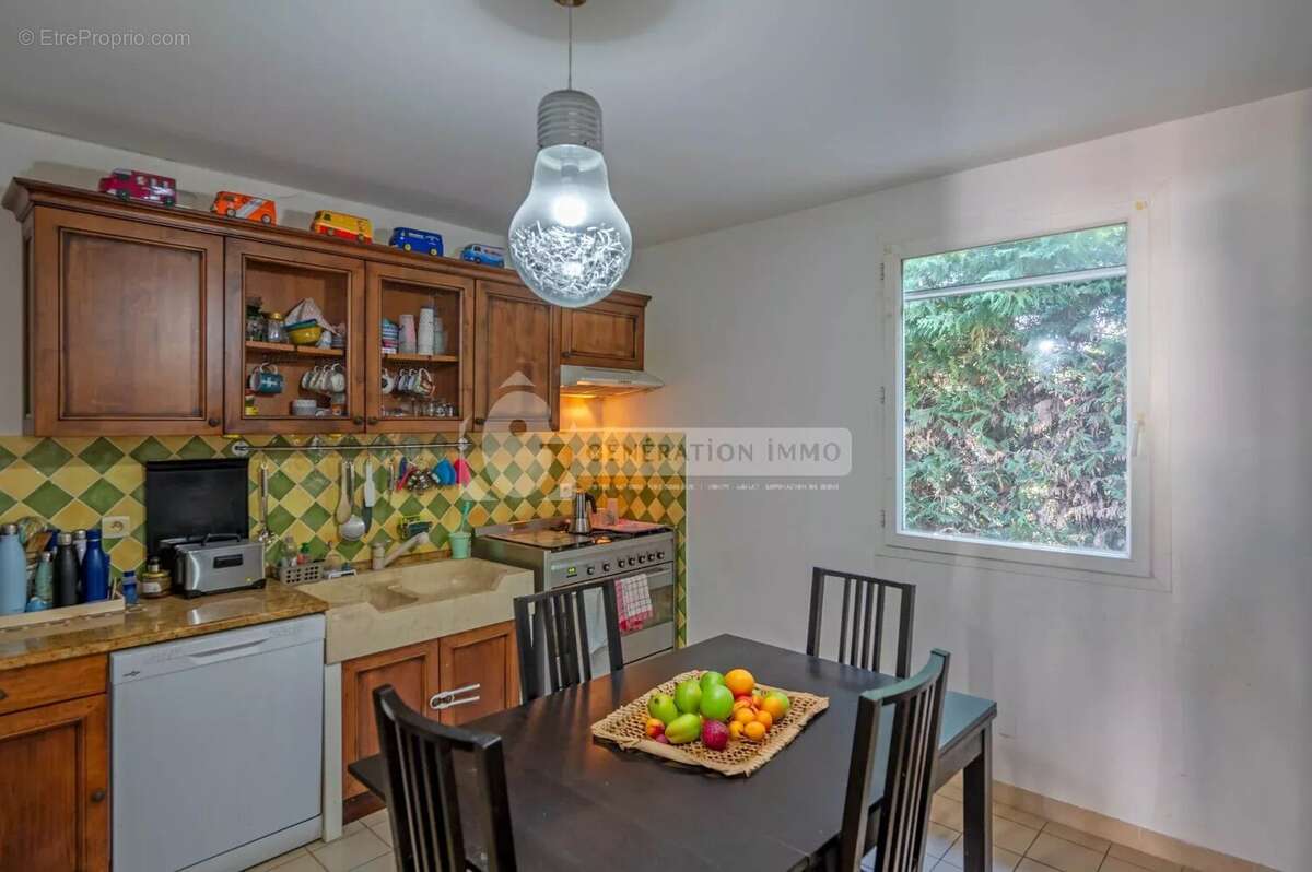 Maison à SAINT-ETIENNE-DU-GRES