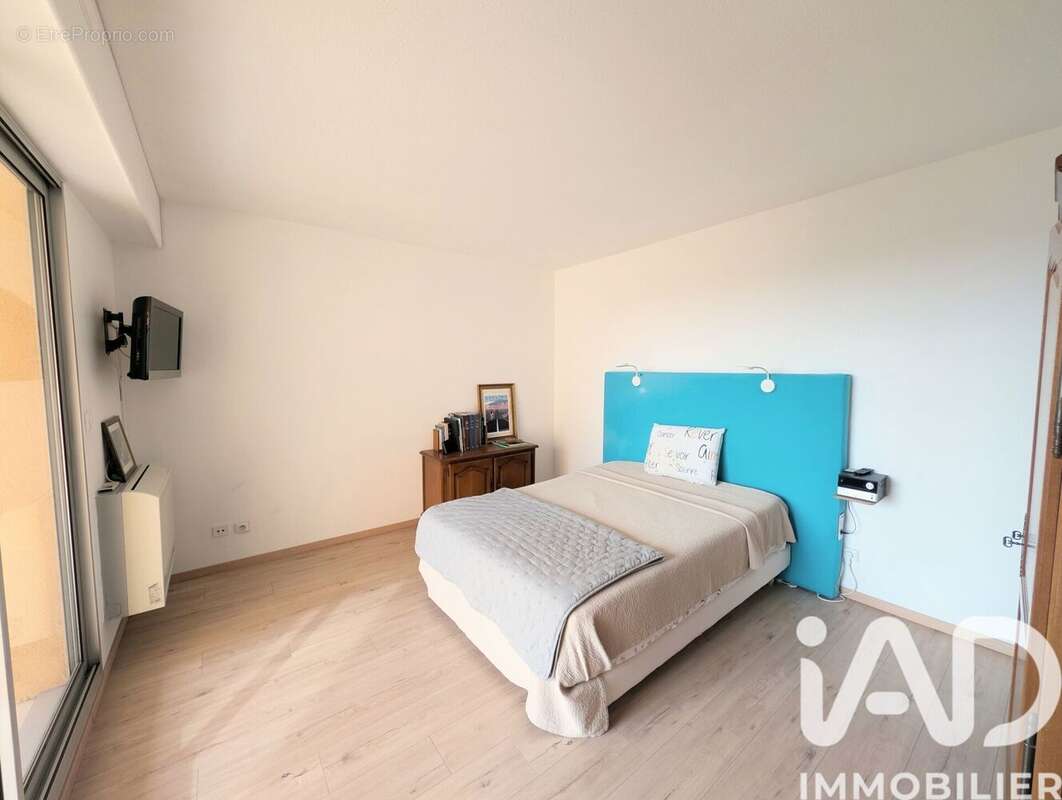 Photo 7 - Appartement à VILLENEUVE-LES-AVIGNON