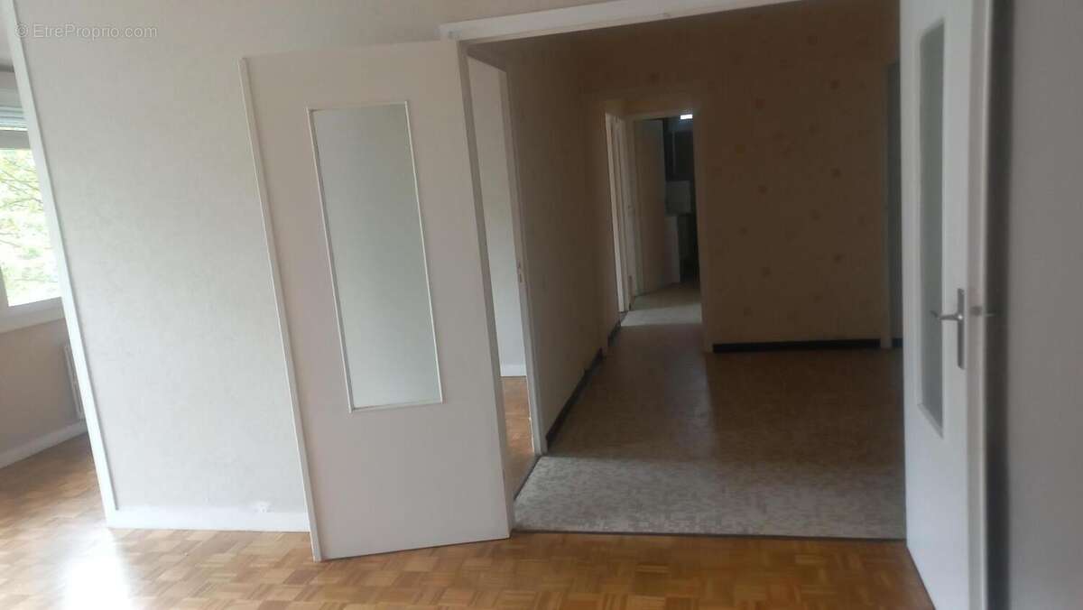   - Appartement à VIENNE