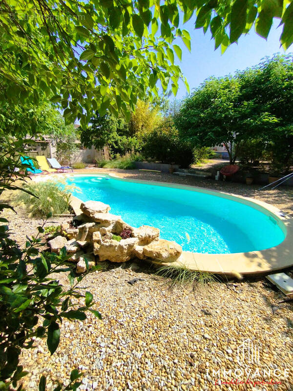 Maison à SAINT-HILAIRE-DE-BEAUVOIR