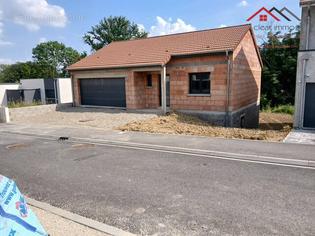 Maison à WOIPPY