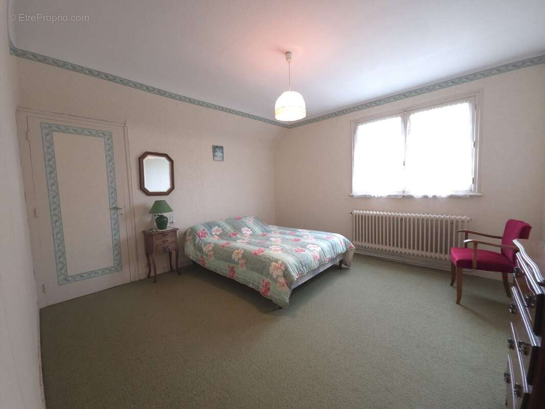 Maison à PLOEUC-SUR-LIE