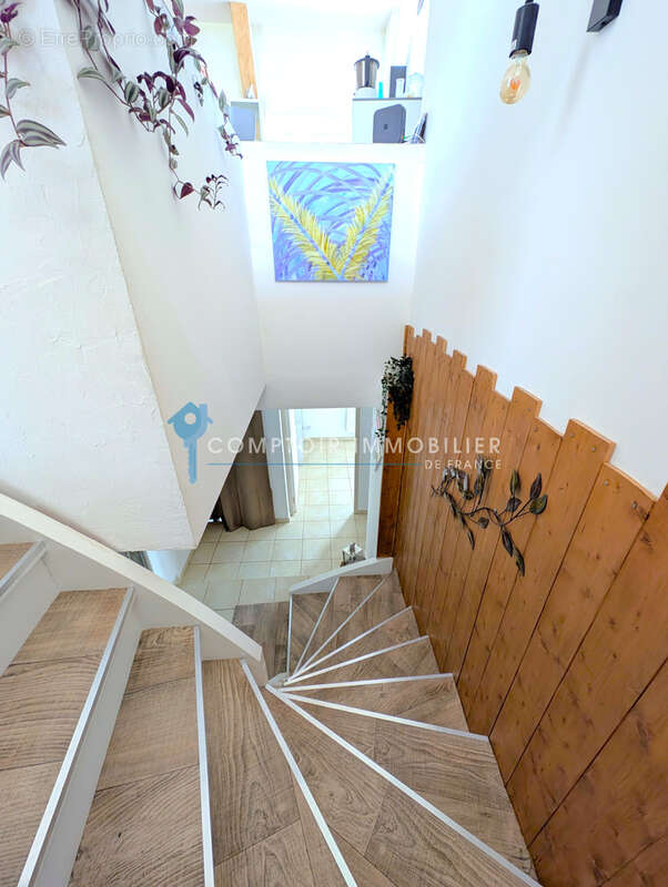 Dépt. 43 - A VENDRE à LANDOS - Ferme rénovée de 180 m2 - Parcelles de 1.500 m2 - photo 14