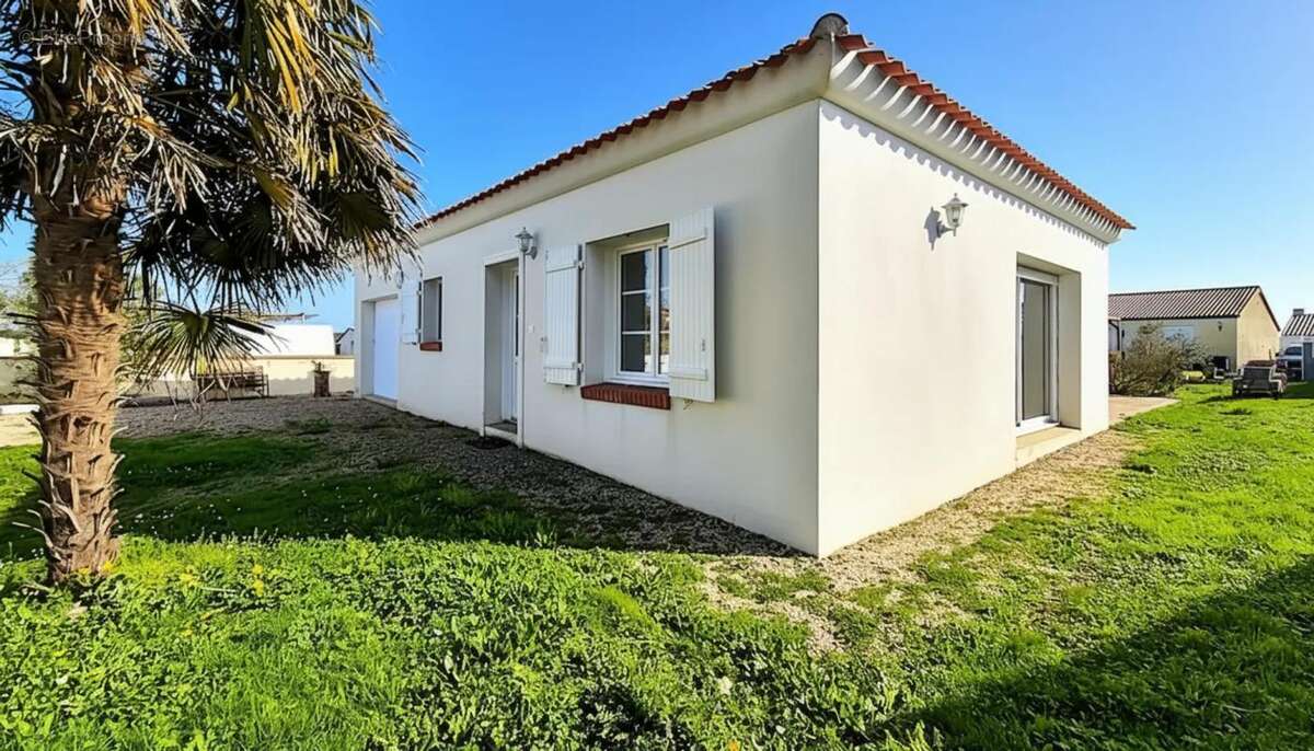 Maison à SAINT-MICHEL-EN-L'HERM