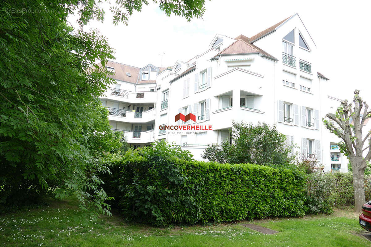 Appartement à RUEIL-MALMAISON