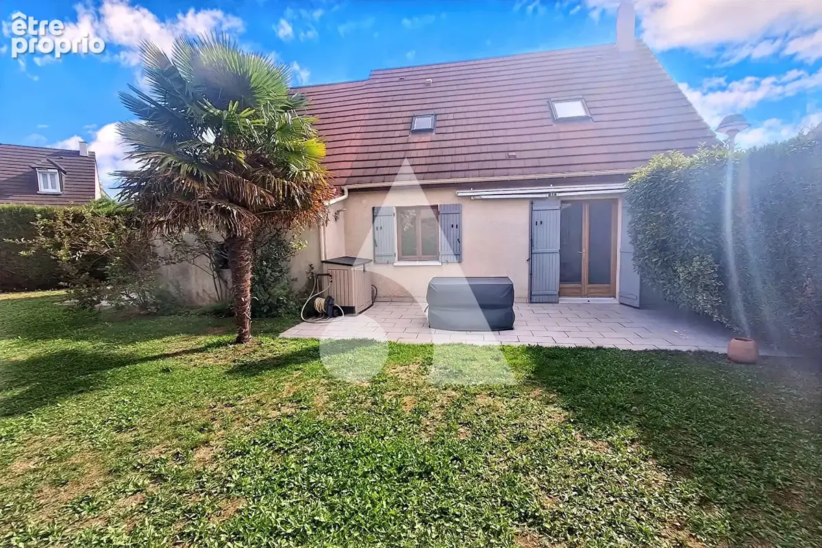 Photo Maison à Chambly au prix de 360 000€
