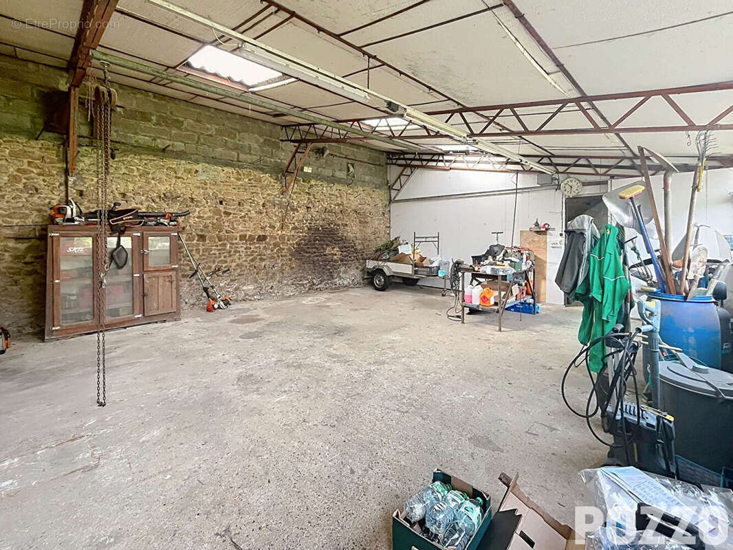 A vendre, maison bourgeoise de 3 pieces à vire normandie (14500) - photo 9